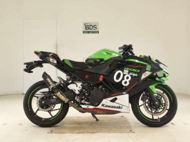 Kawasaki Ninja400