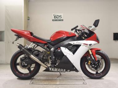 Yamaha Yzf-R1