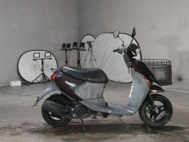 Suzuki Let's4