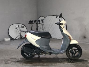 Suzuki Let's4