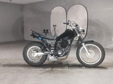 Yamaha TW200