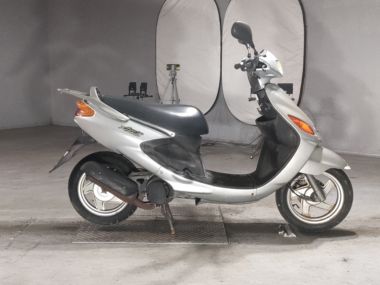 Yamaha Axis100