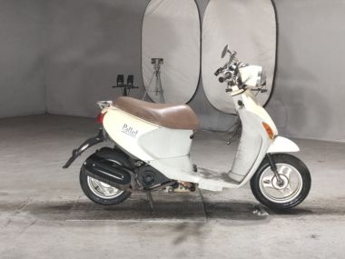 Suzuki Let's4