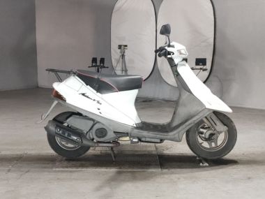 Suzuki Address V100
