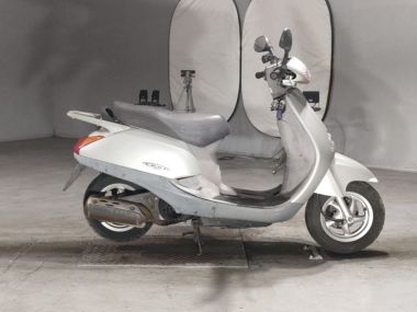 Honda Lead 100