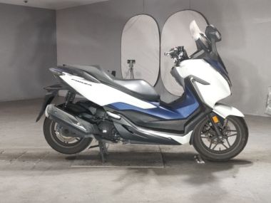 Honda Forza