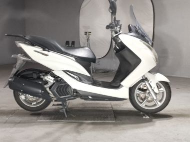 Yamaha Majesty 155s