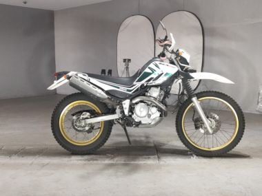 Yamaha Serow 250
