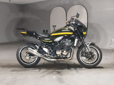 Kawasaki Z900RS
