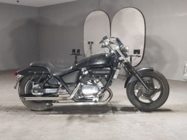 Honda Magna 250