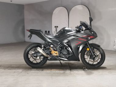 Yamaha Yzf-R25