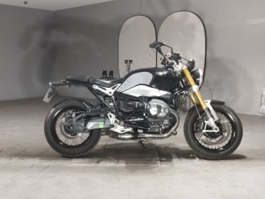 BMW R Nine T