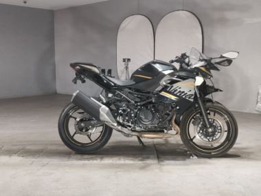 Kawasaki Ninja400