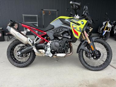 BMW F900GS