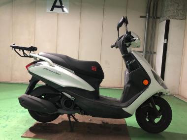 Yamaha Axis Z