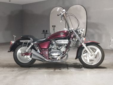 Honda Magna 250