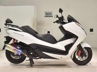 Honda Forza