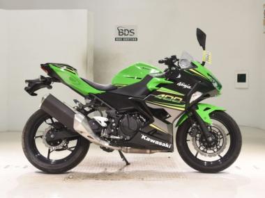 Kawasaki Ninja400