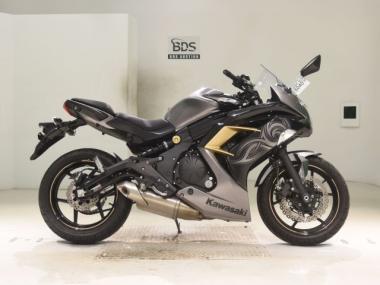 Kawasaki Ninja400
