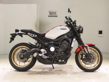 Yamaha XSR900