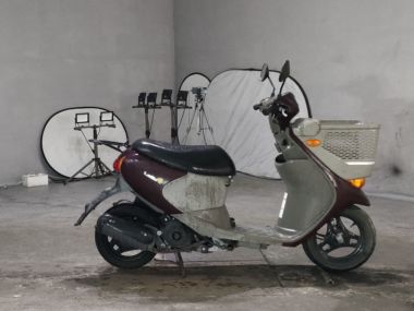 Suzuki Let's4