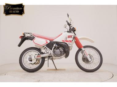 Yamaha DT200R
