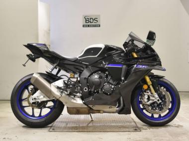Yamaha Yzf-R1M