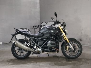 BMW R1200R