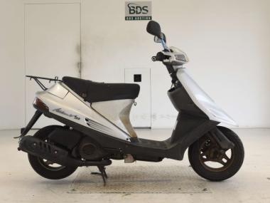 Suzuki Address V100