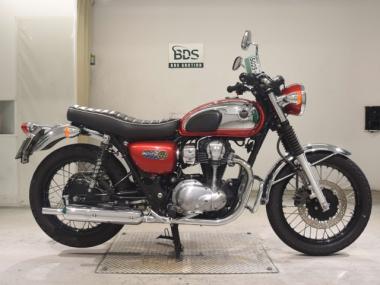 Kawasaki W800