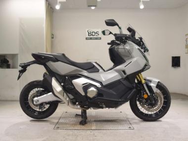 Honda X-ADV750