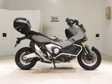 Honda X-ADV750