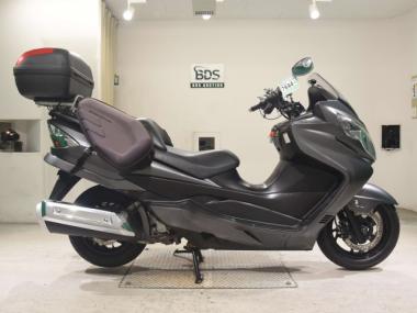 Suzuki Skywave 250s