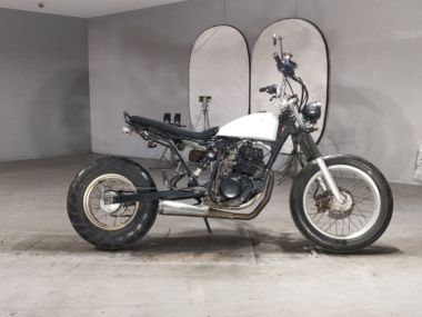 Yamaha TW200