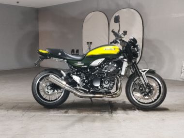 Kawasaki Z900RS