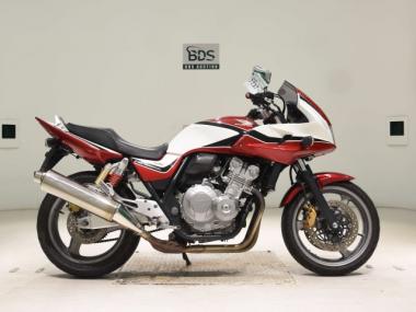 Honda CB400SFV Boldor