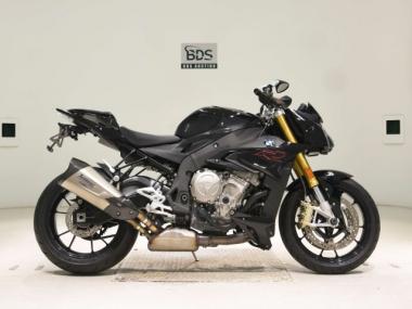 BMW S1000R