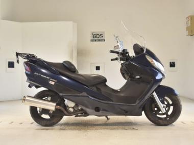 Suzuki Skywave 250s
