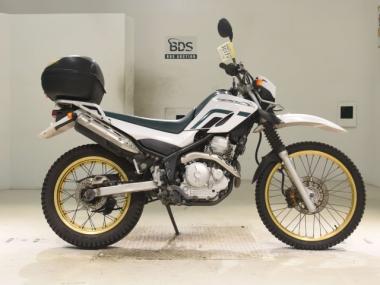 Yamaha Serow 250