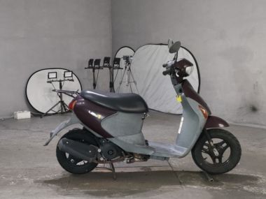 Suzuki Let's4