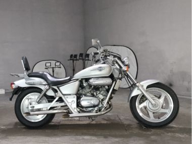 Honda Magna 250