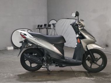 Suzuki Address V110