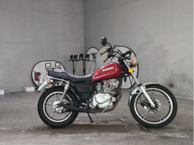 Suzuki GN125H