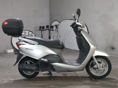 Honda Lead 110