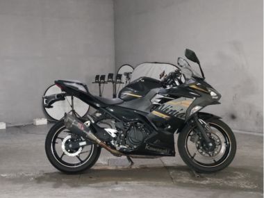 Kawasaki Ninja400