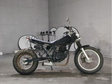 Yamaha TW200