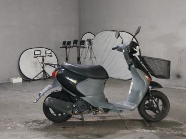 Suzuki Let's4