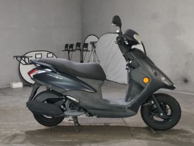 Yamaha Axis Z