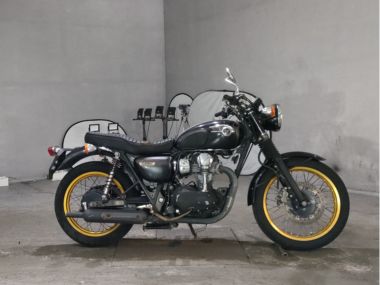 Kawasaki W800