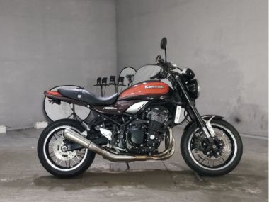 Kawasaki Z900RS